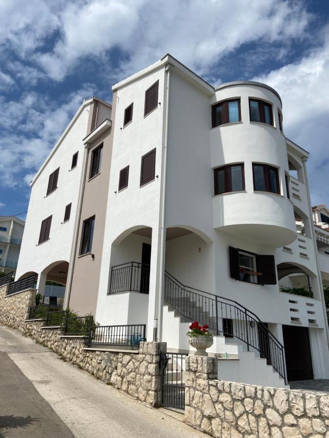 Apartments Mima Petrcane Esterno foto